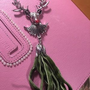 Plunder Peggy Necklace